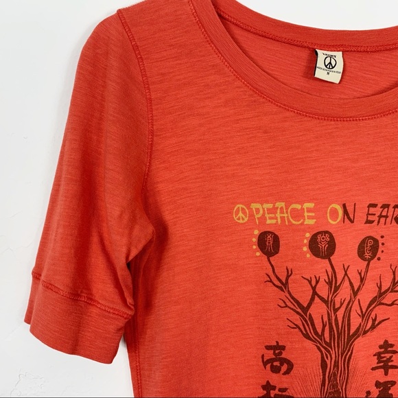 LUCKY BRAND PeaceOnEarth Fitted Cotton Graphic T M - Picture 2 of 7